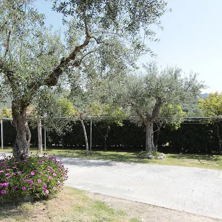 Apollon Appartement Akrogiali