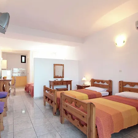 Apollon Apartment *