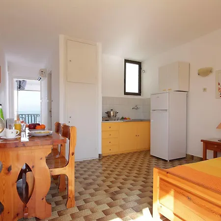 Apollon Appartamento Akrogiali